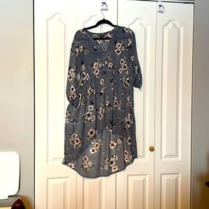 Hi low torrid blouse Size 16 or 1x (torrid size 1) 20$ or 2/30$